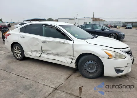 2013 Nissan Altima 2.5 z USA, uszkodzony, nr VIN 1N4AL3AP2DC229931